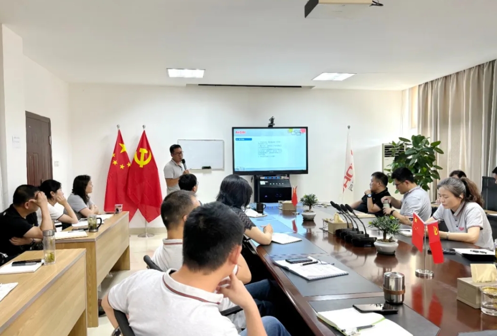 換季傳新，砥礪前行丨得潤電氣2024年輪值總裁交接儀式圓滿完成