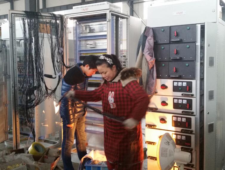 安徽得潤電氣技術(shù)有限公司，主營：高低壓開關(guān)柜，高低壓無功補償柜，消弧消諧裝置，自動化控制系統(tǒng)，綜保、儀表等，全國統(tǒng)一客服熱線：400-0551-777